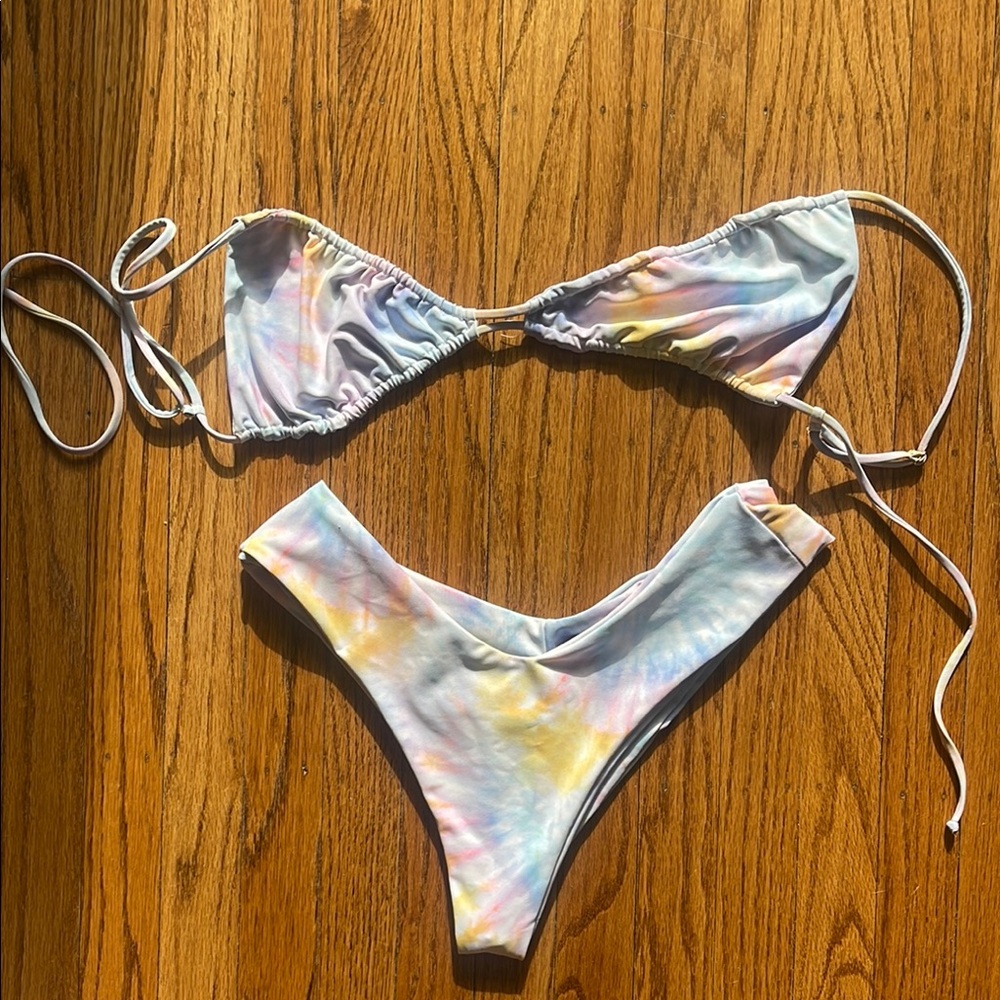 Skatie Blue and Pink Bikini Set Modern Swimwear
